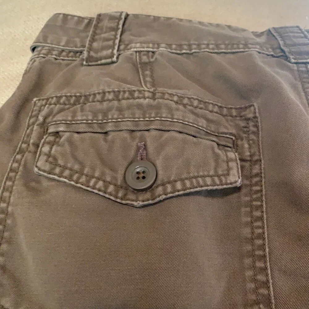 VTG Y2K Women's Cargo Shorts Mid Rise Brown Sz 34‎ Casual Pockets